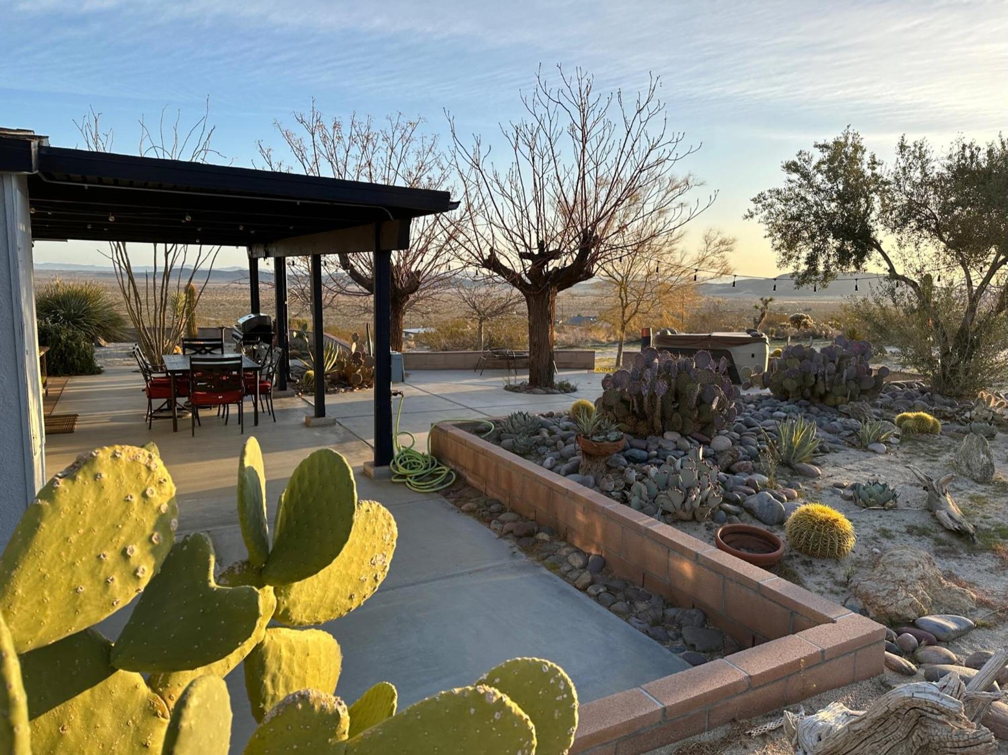 The Outpost Joshua Tree: Hot Tub, Gameroom, Jtnp Exterior photo